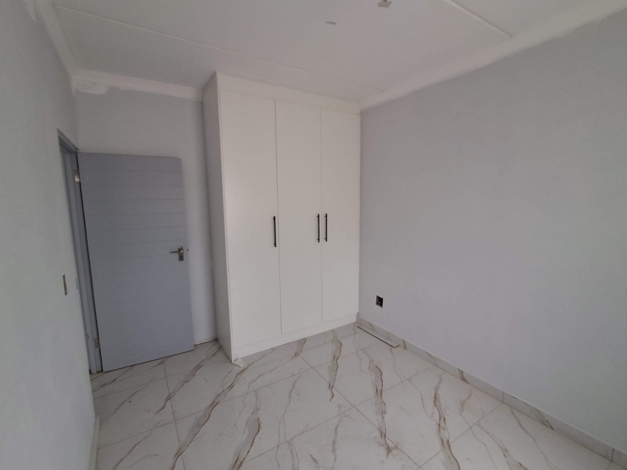2 Bedroom Property for Sale in Ruyterwacht Western Cape